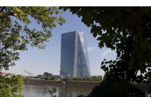 ECB Tidak Perlu Membatasi Permintaan Lebih Jauh untuk Menjinakkan Harga, Kata Cipollone