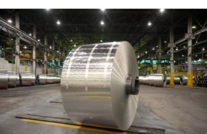 Alcoa Membuat Tawaran $2,2 Miliar untuk Mitra Australia Alumina