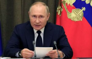 Ketika Putin mengatur pemilihannya kembali, perekonomian Rusia yang tangguh adalah nilai jual utama