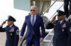 78,000 lebih pekerja publik mendapatkan pinjaman mahasiswa yang dibatalkan melalui perubahan pemerintahan Biden