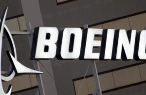 Pesawat Boeing ditemukan kehilangan panel setelah penerbangan dari California ke Oregon selatan