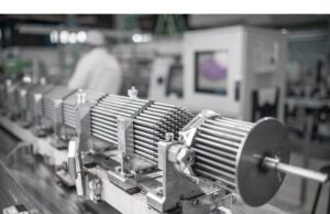 Usaha Putin di Perancis Menunjukkan Kekuatan Atom Rusia Masih Berkembang