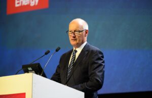 Goyder berencana untuk pergi lagi ke Woodside