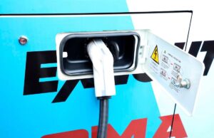 Tuan tanah akan memesan slot khusus untuk pengisi daya mobil listrik dalam undang-undang baru