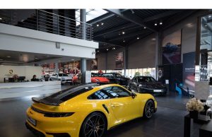 Kritikus Putin Memperingatkan Kremlin Akan Menyita Lebih Banyak Aset untuk Menghukum Musuh