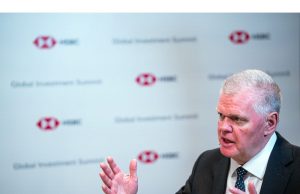 HSBC Bertujuan Memilih Pengganti CEO Quinn pada bulan Juli
