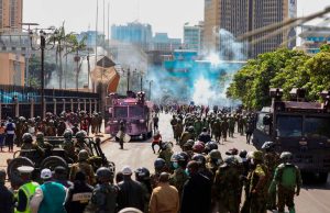 Protes pajak yang mematikan membuat Kenya menghadapi dampak buruk dari IMF