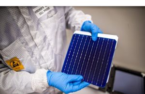 India Mengatakan Meningkatnya Produksi Sel Surya Akan Membatasi Impor Dari Tiongkok