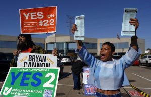 Akankah pot rekreasi segera dijual di Ohio? Toko ganja medis sekarang dapat mengajukan permohonan untuk menjualnya