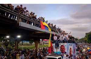 Rakyat Venezuela Pergi ke Tempat Pemungutan Suara untuk Menguji Komitmen terhadap Demokrasi