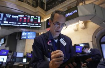 Saham kecil akan mengambil alih? Wall Street telah mendengarnya sebelumnya.