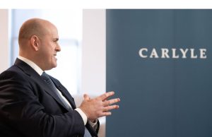 Laba Carlyle Terkait dengan Keluarnya Kesepakatan Turun 12% di Pasar yang Diredam