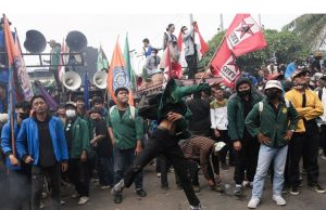 Saham Indonesia Rebound Setelah Protes Menggagalkan UU Pemilu