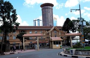 Bagaimana serangkaian kasus pengadilan telah membentuk partisipasi masyarakat