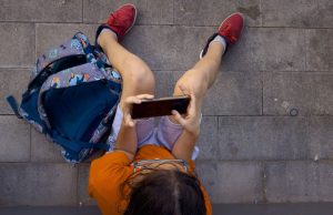 Kembali ke sekolah berarti kembali menjadi sorotan bagi Big Tech