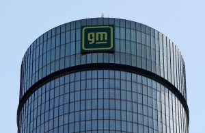 GM akan memecat lebih dari 1.000 insinyur perangkat lunak