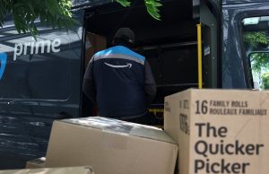 Amazon memproyeksikan keuntungan yang tidak sesuai perkiraan, menandakan biaya AI