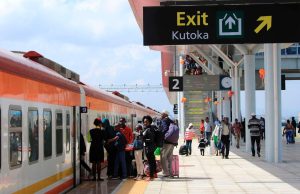 Jumlah penumpang setengah tahun SGR turun 121.023 karena tarif yang lebih tinggi