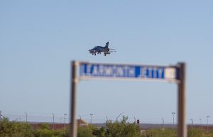 ATCO membangun kamp pertahanan Exmouth