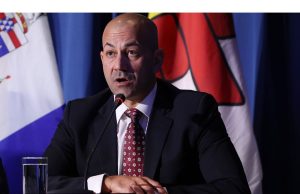 Dengan Kesibukan Trudeau, Yukon Melobi Don Jr. Tentang Camilan Daging Beruang