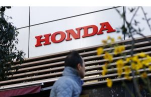 Honda Pamerkan EV Buatan AS Saat Mempertimbangkan Perlambatan Investasi