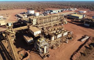 Lynas meningkatkan pendapatan, produksi terpukul