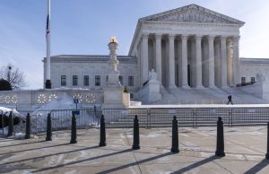 Mahkamah Agung akan mempertimbangkan penerapan kembali persyaratan perawatan Obamacare yang dibatalkan oleh pengadilan yang lebih rendah