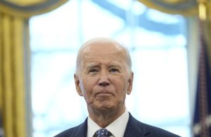 Hillary Clinton, George Soros dan Denzel Washington akan menerima penghargaan sipil tertinggi AS