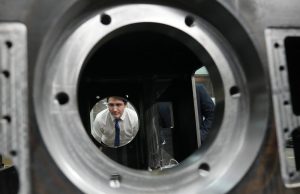 Ancaman Tarif Menahan Kanada: Dennis Darby