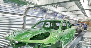 Porsche untuk memotong 1.900 pekerjaan di Jerman karena EV menuntut kemerosotan