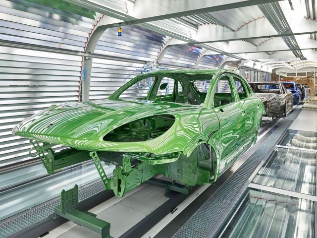 0214-mg-porsche.jpeg