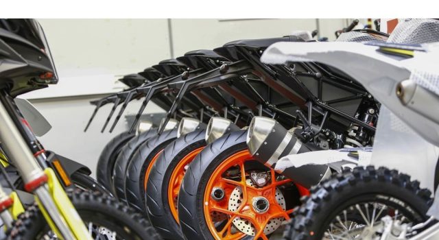 Pemberi Pinjaman Motorbike KTM mengambil 70% hit dalam restrukturisasi