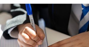 Inflasi Inggris melonjak hingga 10 bulan saat PPN melanda sekolah swasta