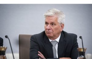 Fed’s Waller Favours berhenti sejenak pemotongan sampai bump inflasi memudar