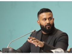 Lightspeed jatuh karena memilih untuk tetap publik, beli saham kembali