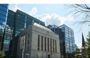 Pertarungan perdagangan meminta pasar untuk harga pemotongan suku bunga Kanada yang lebih dalam