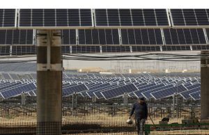 China Solar Lobby melihat lebih sedikit instalasi setelah tahun rekor