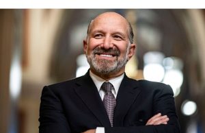Sekretaris Perdagangan Trump memilih Howard Lutnick yang dikonfirmasi oleh Senat