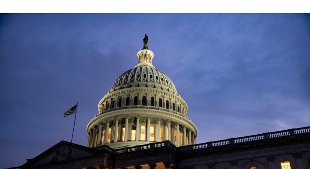 Pemungutan suara Anggaran Senat meninggalkan rintangan untuk pemotongan pajak Trump, batas utang