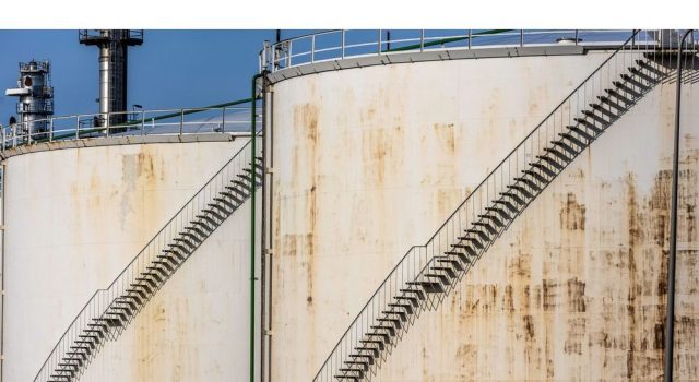 Minyak memegang kemajuan dengan OPEC+ MULLING DELPAN untuk kenaikan produksi