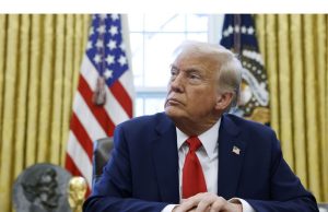 Trump diarahkan untuk melepaskan semua dana setelah menentang pesanan terakhir