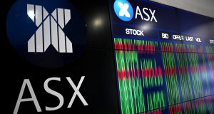 Aussie membagikan Dip, mengakhiri minggu yang mudah menguap dengan catatan yang tenang