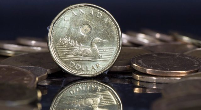 Dolar Kanada mendekati 71 sen kami di tengah ‘kelelahan tarif’