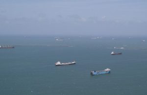 Presiden Panama menyangkal membuat kesepakatan bahwa kapal perang AS dapat mentransisikan kanal secara gratis