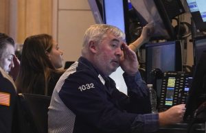 ‘Beli Dip’ Panggilan Fade Saat Trump Stock Jual Rattle Wall Street