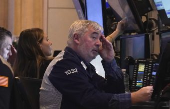 ‘Beli Dip’ Panggilan Fade Saat Trump Stock Jual Rattle Wall Street
