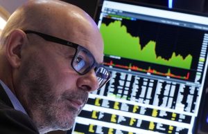 Investor harus mengambil stok pergeseran volatilitas pasar