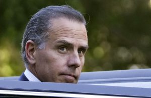 Agen IRS yang menyelidiki Hunter Biden diberi promosi di Departemen Keuangan