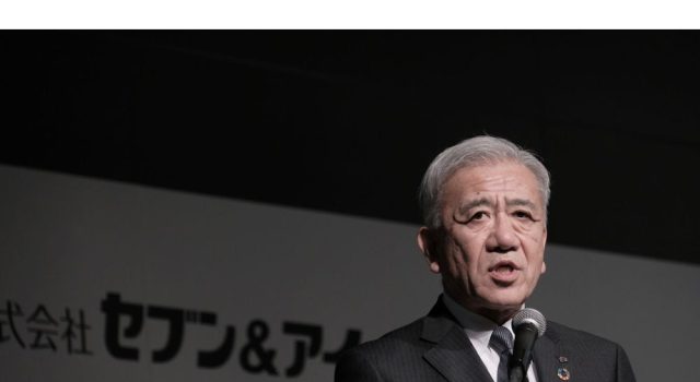 CEO Seven & I digantikan oleh Stephen Dacus, kata Nikkei