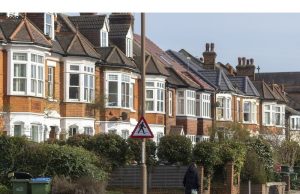 Hutang Energi Rumah Tangga Inggris mencapai £ 3,7 miliar karena lebih banyak kemiskinan menghadapi